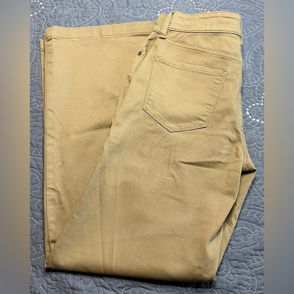 St Johns Bay Women’s Tan Hi Rise Wide Leg Jeans NWT Size 4
